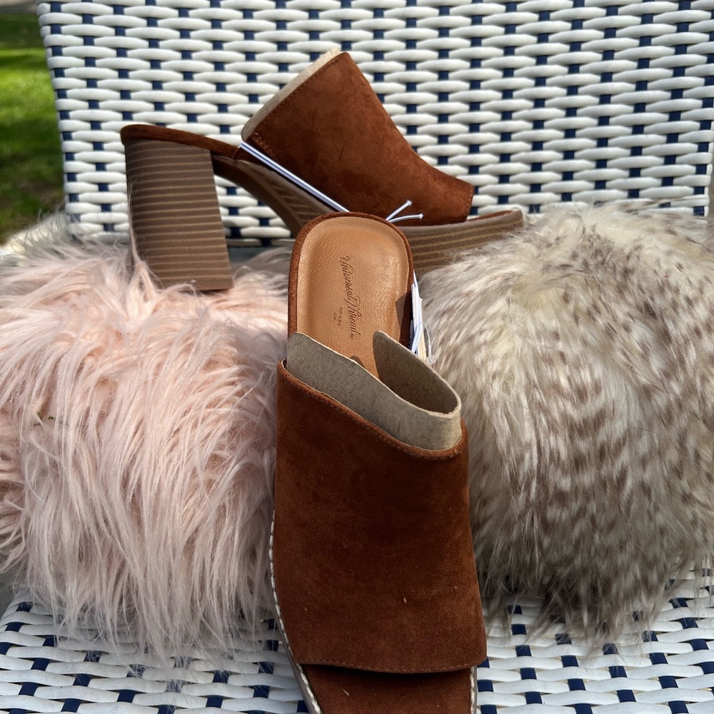 Women's Brown Suede Mules